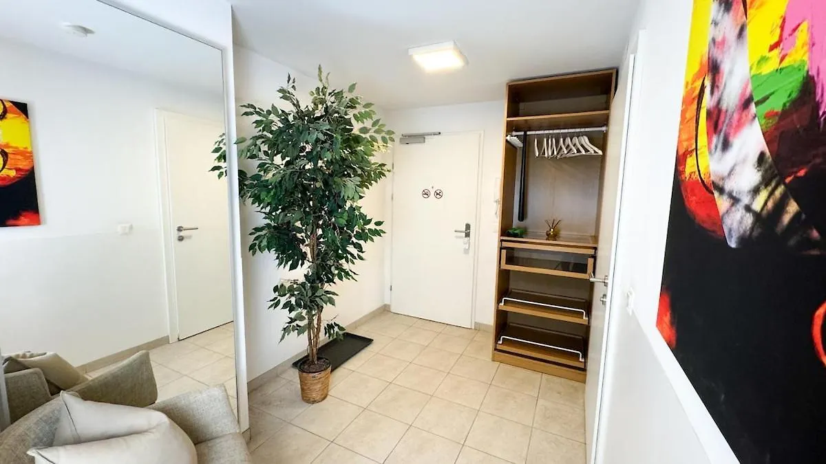 Free Parking - Cityview Apartment - Rooftop-Terrace - Central Station Vienna
