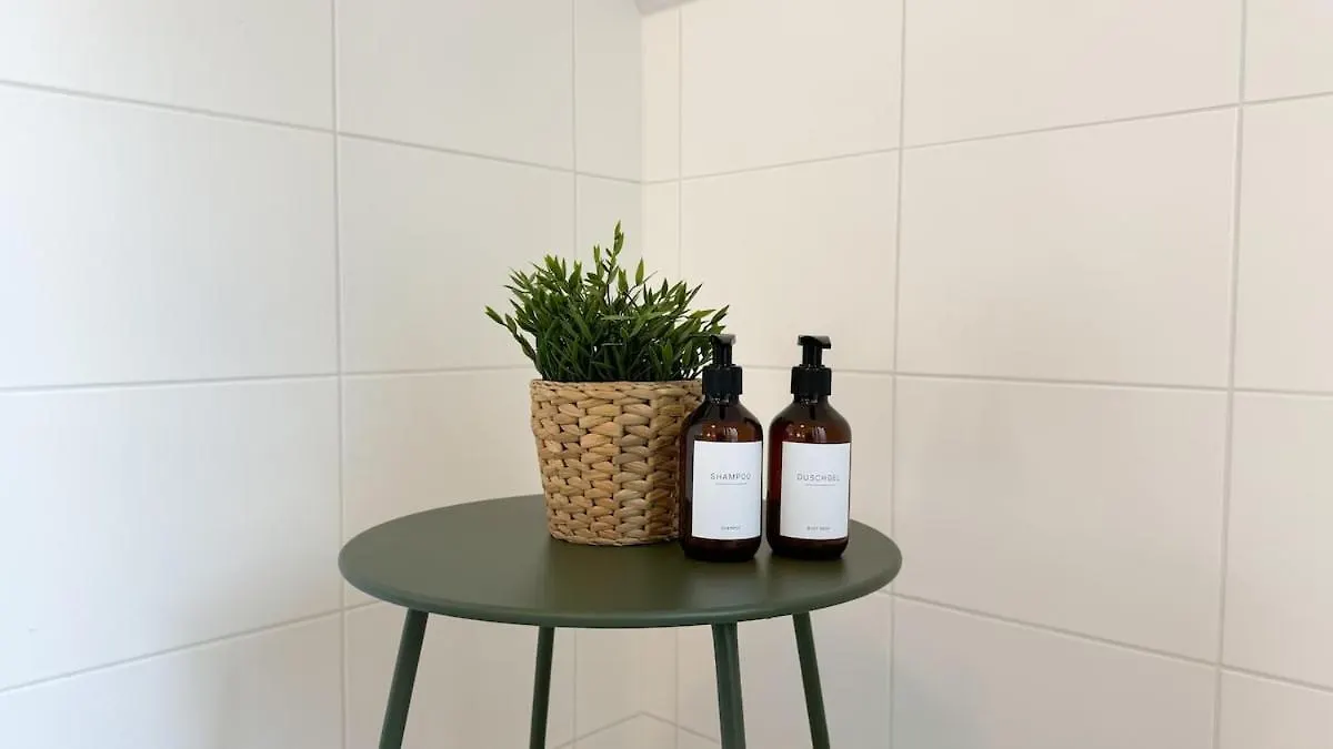 Free Parking - Cityview Apartment - Rooftop-Terrace - Central Station Vienna 0*,  Austria