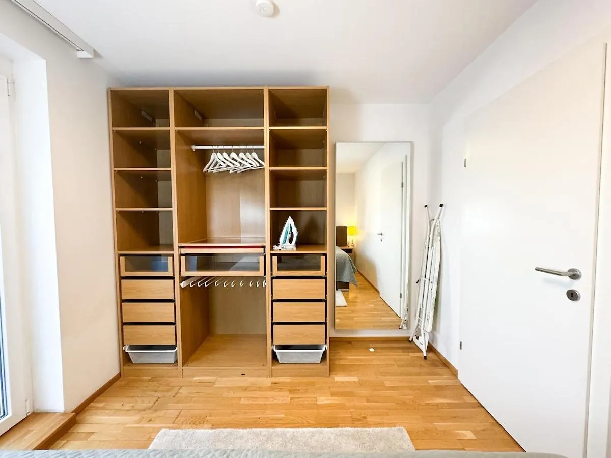 Free Parking - Cityview Apartment - Rooftop-Terrace - Central Station Wien