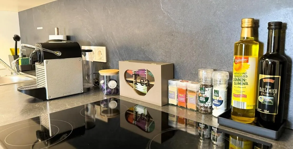 Free Parking - Cityview Apartment - Rooftop-Terrace - Central Station Wien